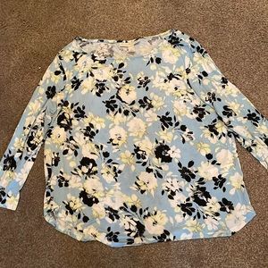Emaline sizePL floral short blue, black, white